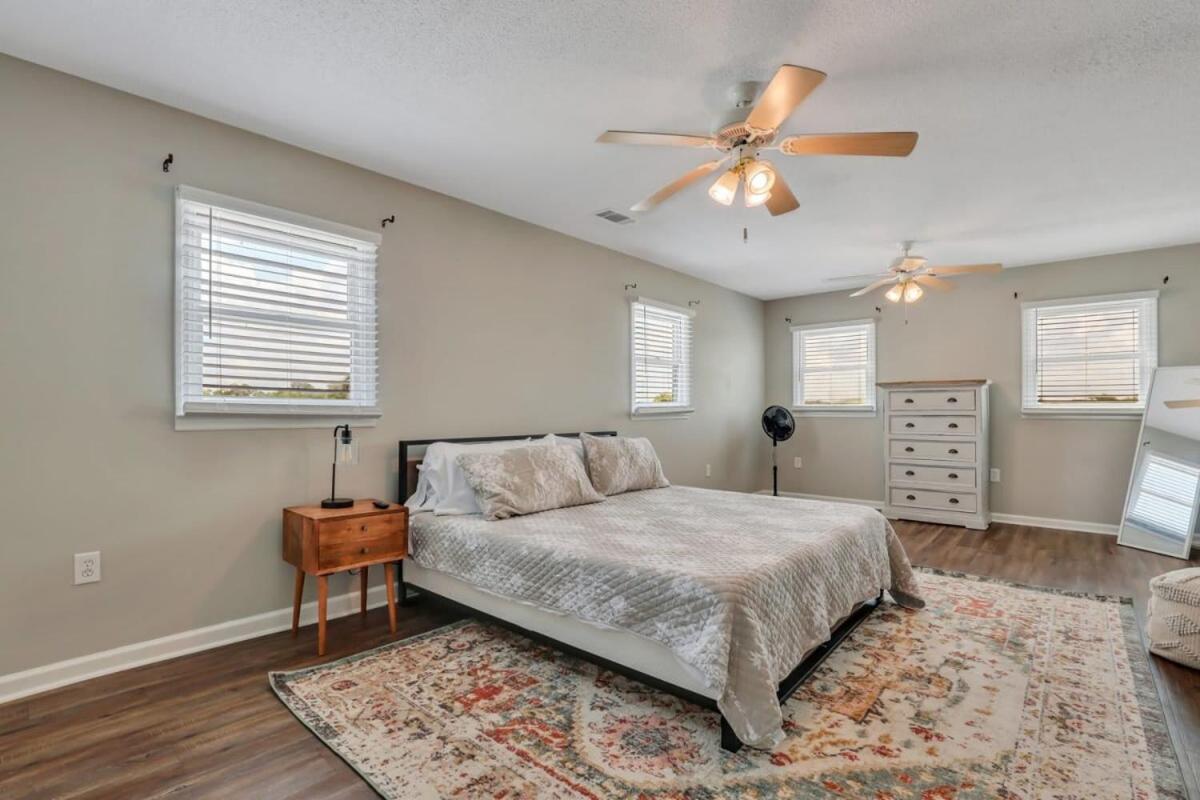 Eagle'S Nest - Spacious Loft Downtown - Near Gsu Statesboro Bagian luar foto