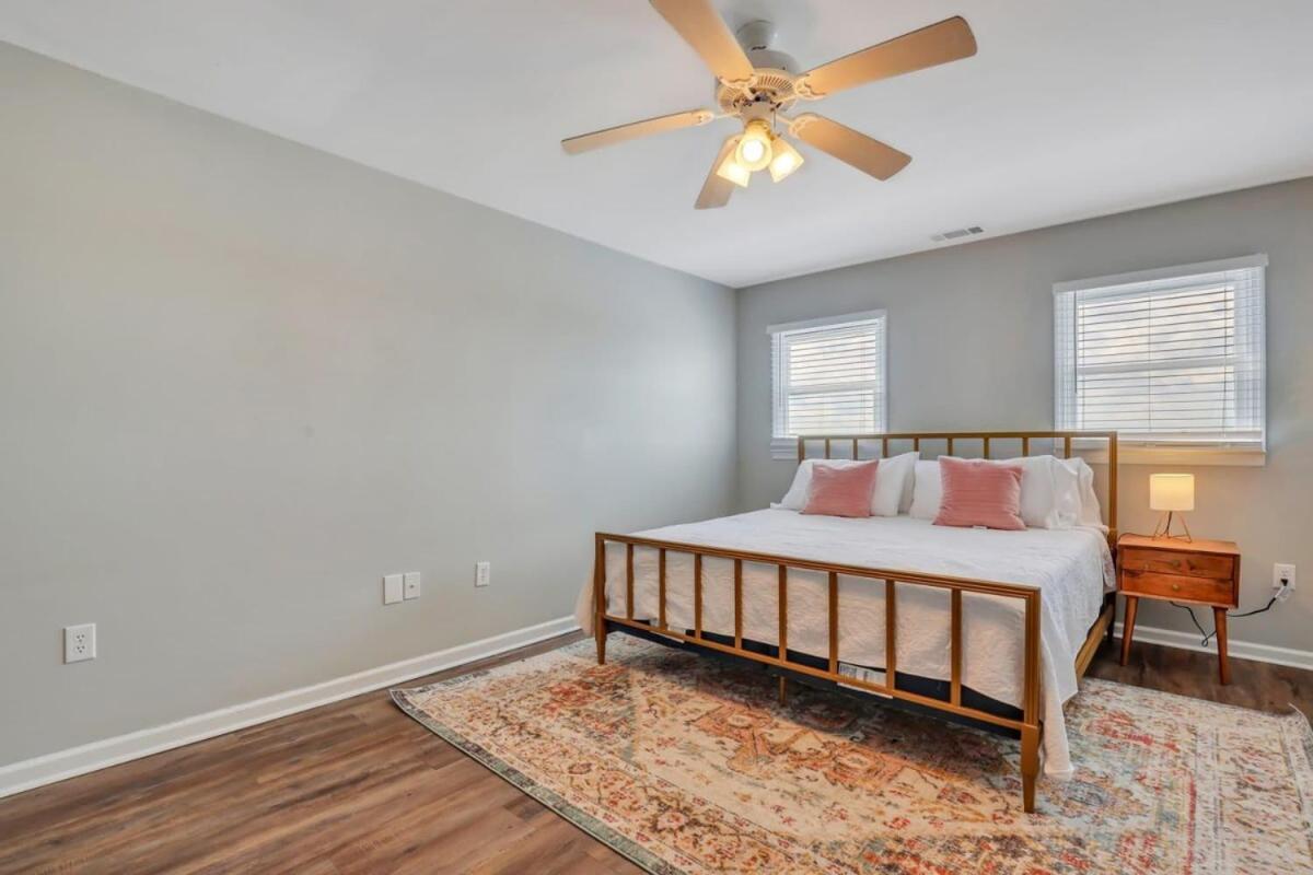 Eagle'S Nest - Spacious Loft Downtown - Near Gsu Statesboro Bagian luar foto