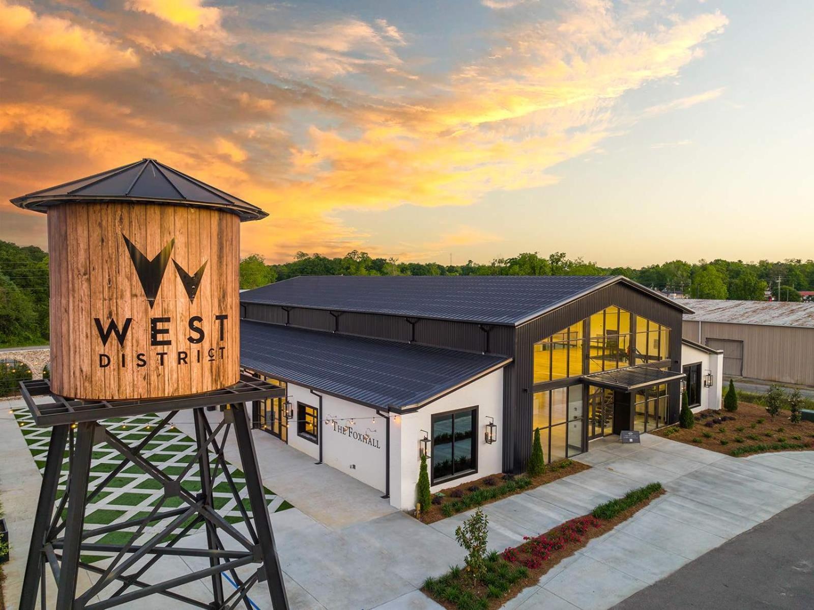 Eagle'S Nest - Spacious Loft Downtown - Near Gsu Statesboro Bagian luar foto